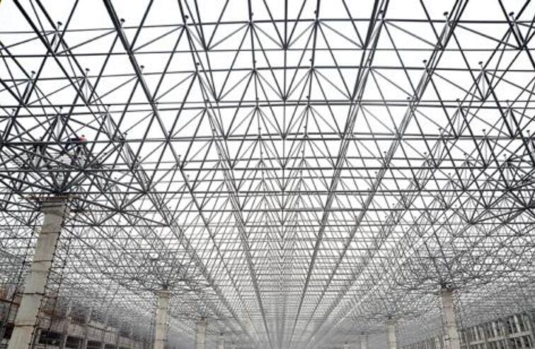 阿勒泰网架公司为您分享干煤棚在后期的使用保养方法